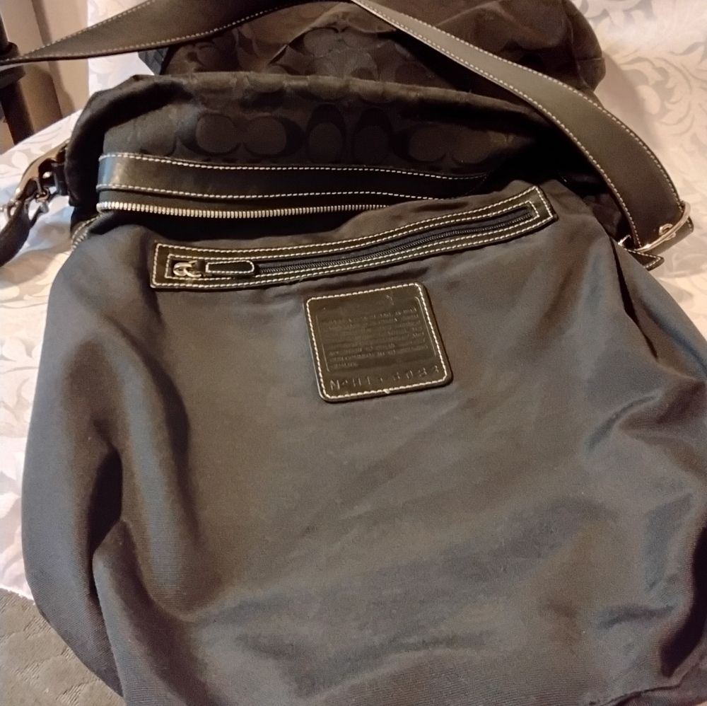 Coach Vintage Signature Black XL Hobo Duffle Bag-6083 - Picture 7 of 8